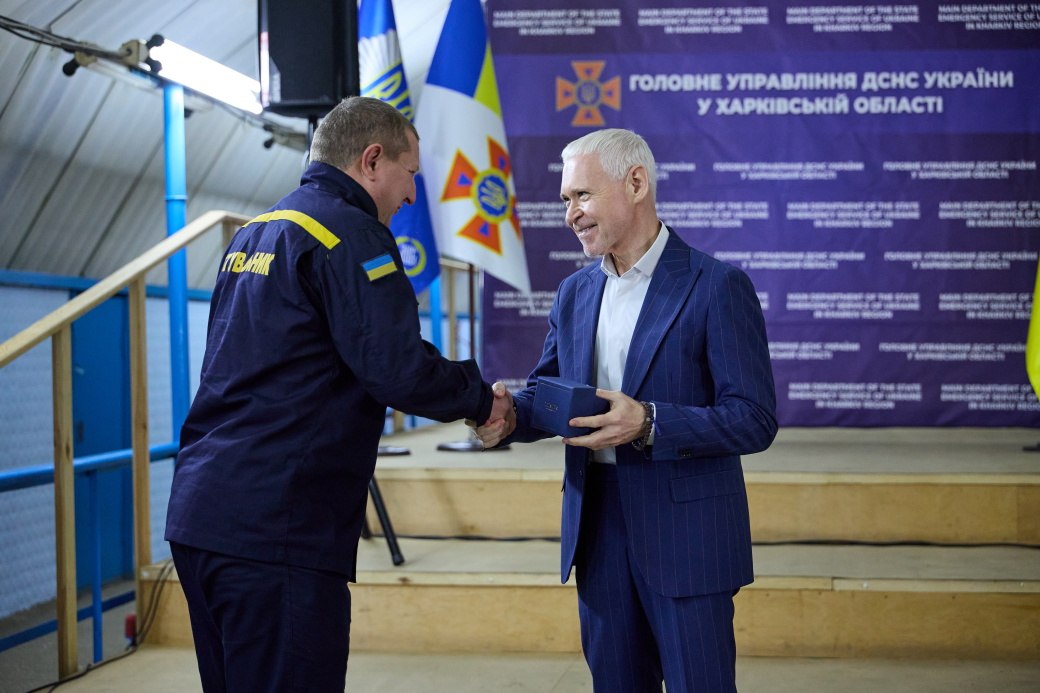 Відзначив кращіх рятувальників міста з нагоди професійного свята Ігор Терехов: Новини Харкова